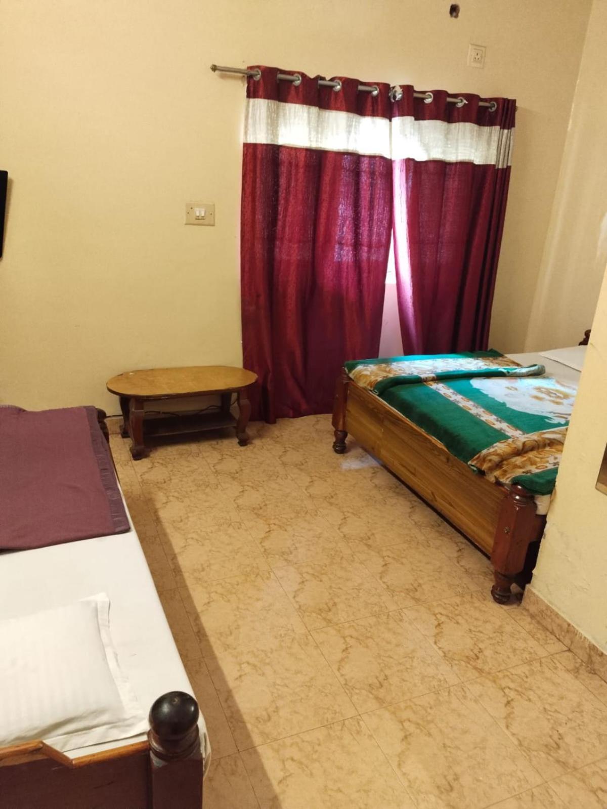 Hotel Nkf Residency Mysuru Esterno foto